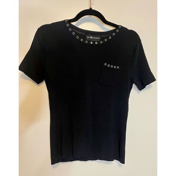 🔴 Y2K black short sleeve top with metal accents size PM - Picture 1 of 7